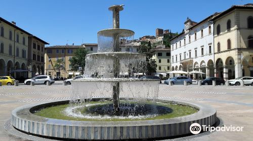 Piazza Arnolfo di Cambio