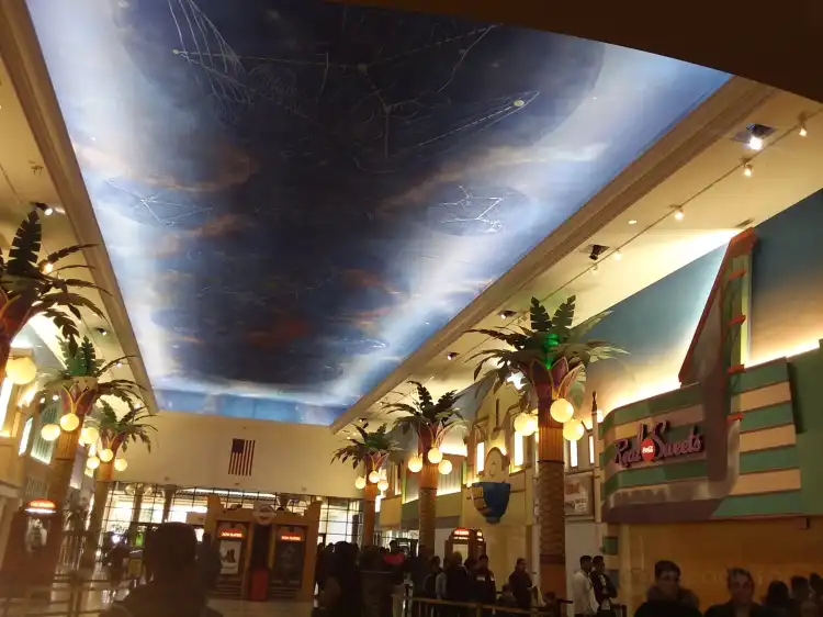 Hotels near University of Phoenix