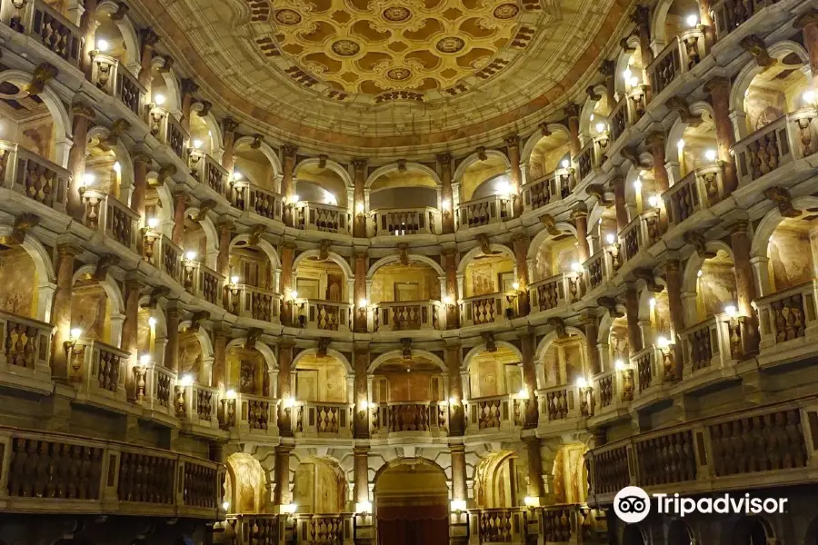 Scientific Bibiena Theater