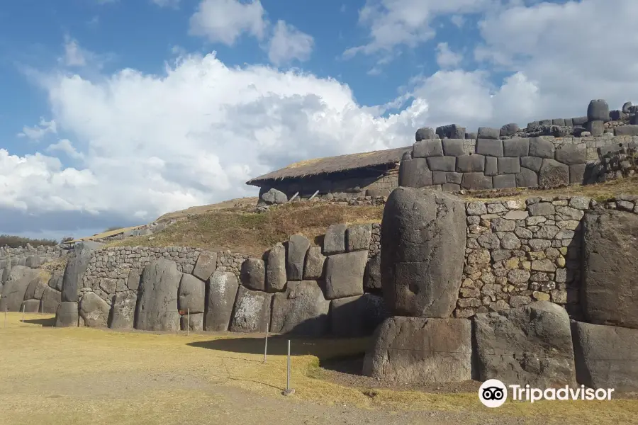 Sacsayhuaman