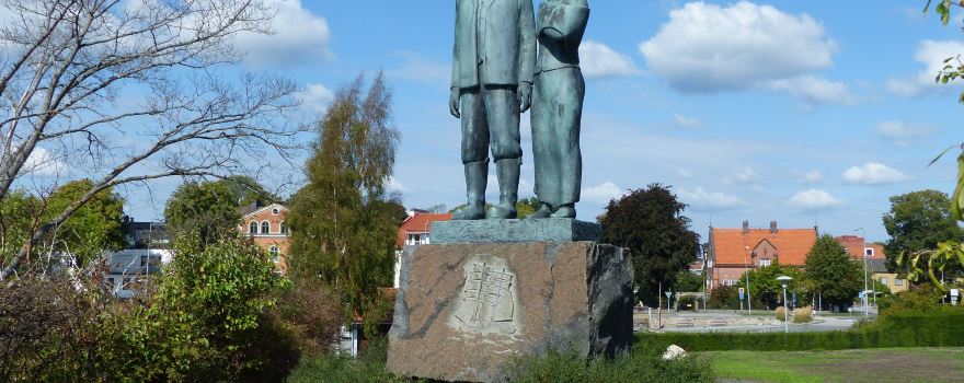 Emigrant Monument