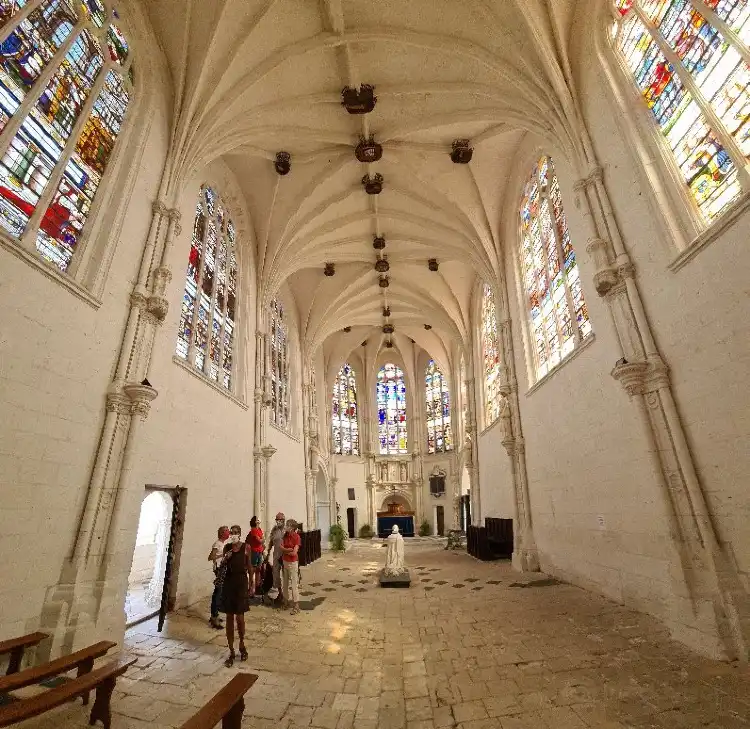 Hôtels à : Champigny-sur-Veude