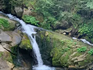 Kamenetsky waterfall