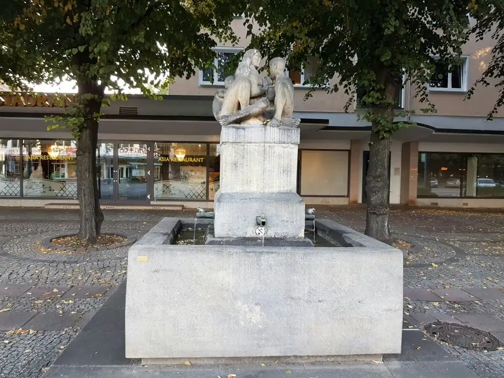 Hotel in zona Lebensbrunnen