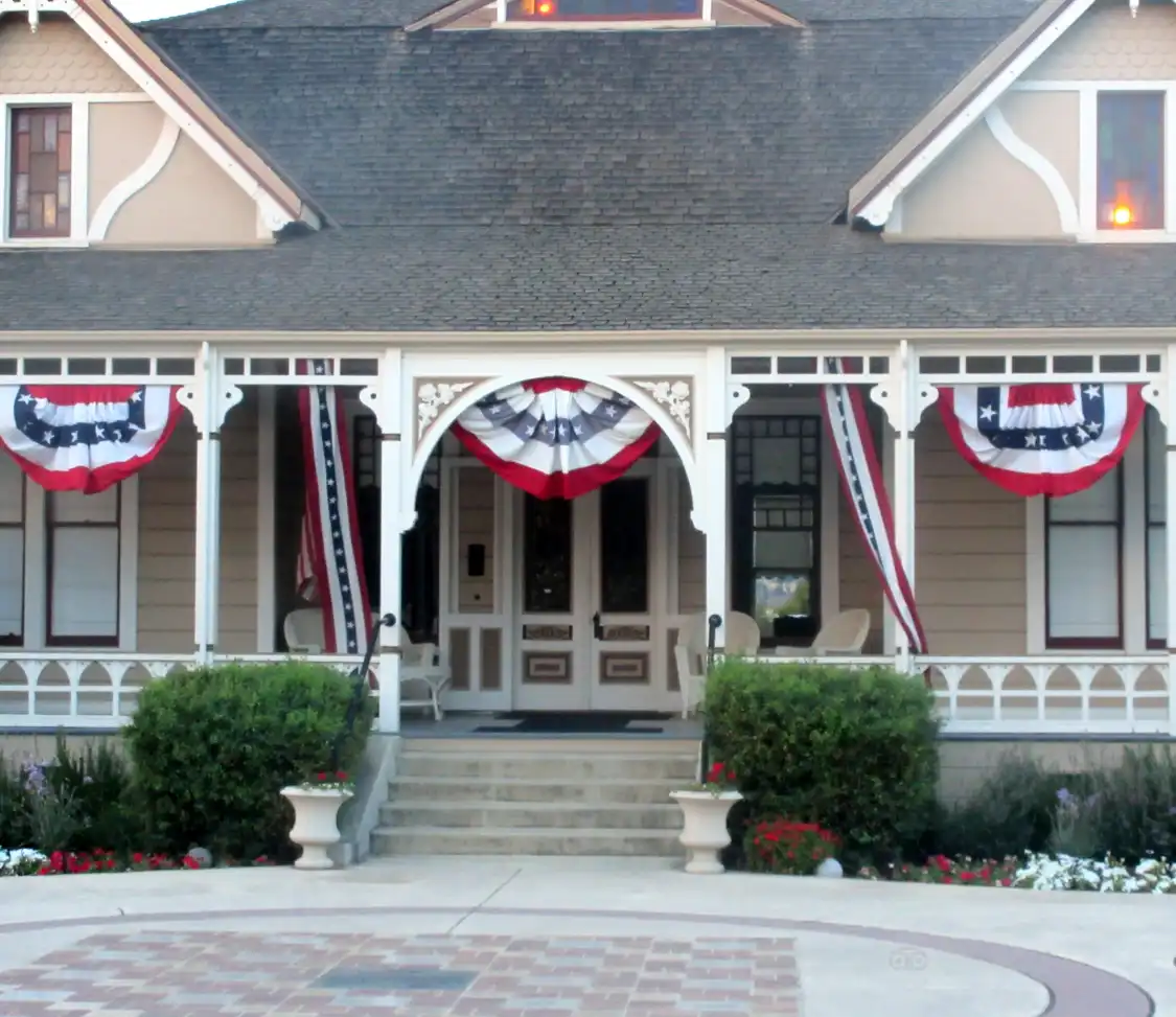 Hotels near Morgan Hill Museum