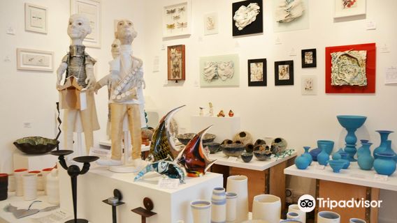 45 Southside Gallery