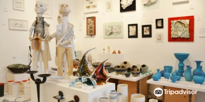 45 Southside Gallery