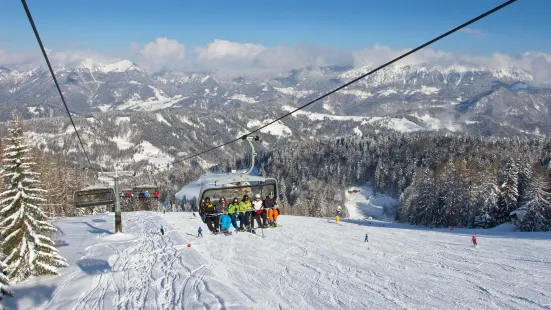 Smučarski center Cerkno