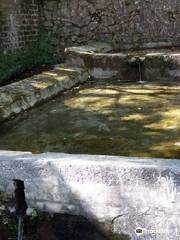 Fontana di Canale