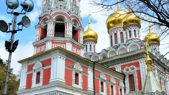 Rozhdestvo Hristovo Temple