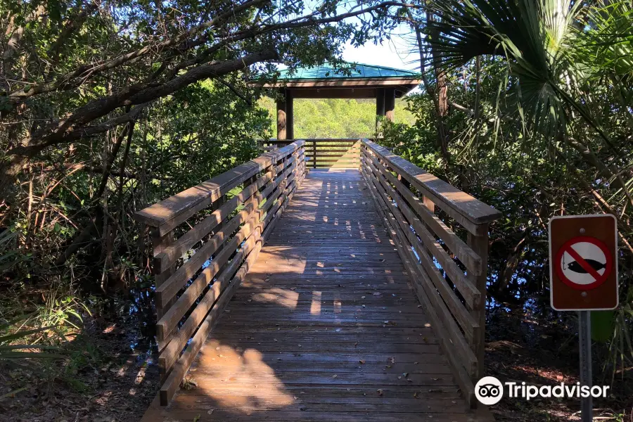 Frenchman's Forest Natural Area