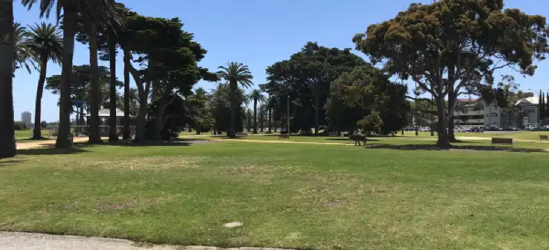 Hotels near St. Kilda