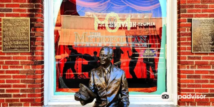 Don Knotts Statue