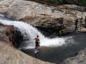 Kumbakkarai Falls