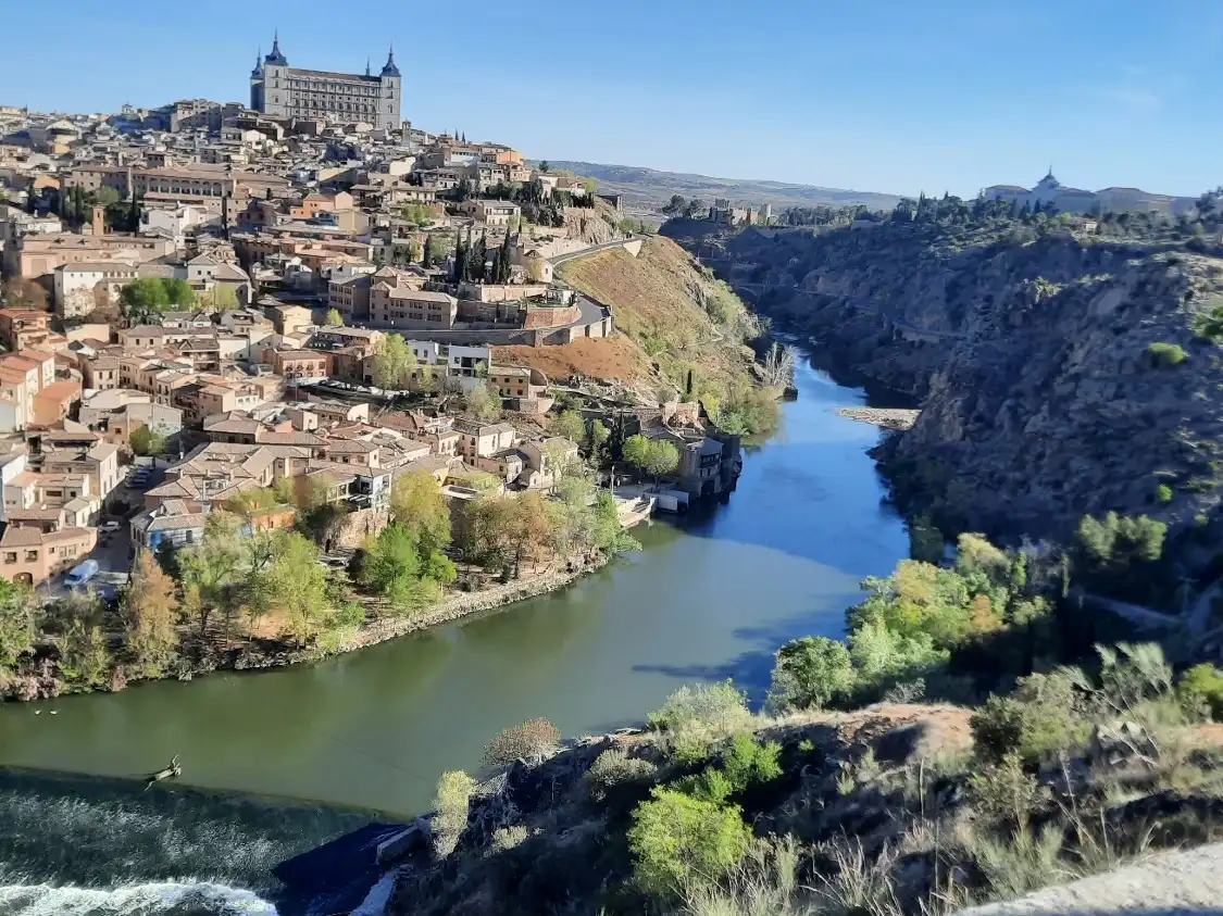 Hotels near El Artificio de Juanelo