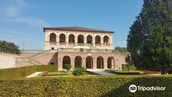 Villa dei Vescovi