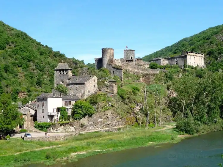 فنادق في Brousse-le-Chateau