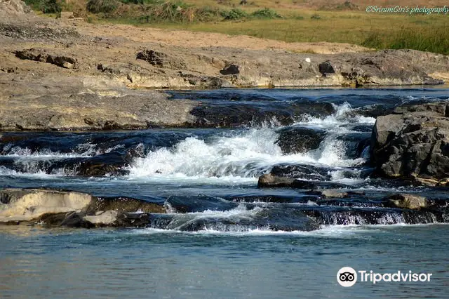 Zanzari Waterfalls