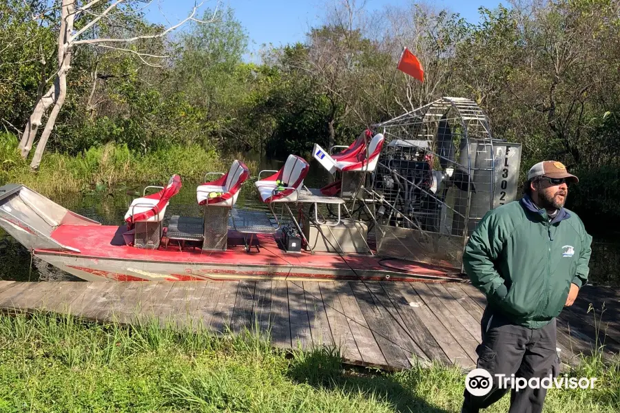 Coopertown The Original Airboat Tour