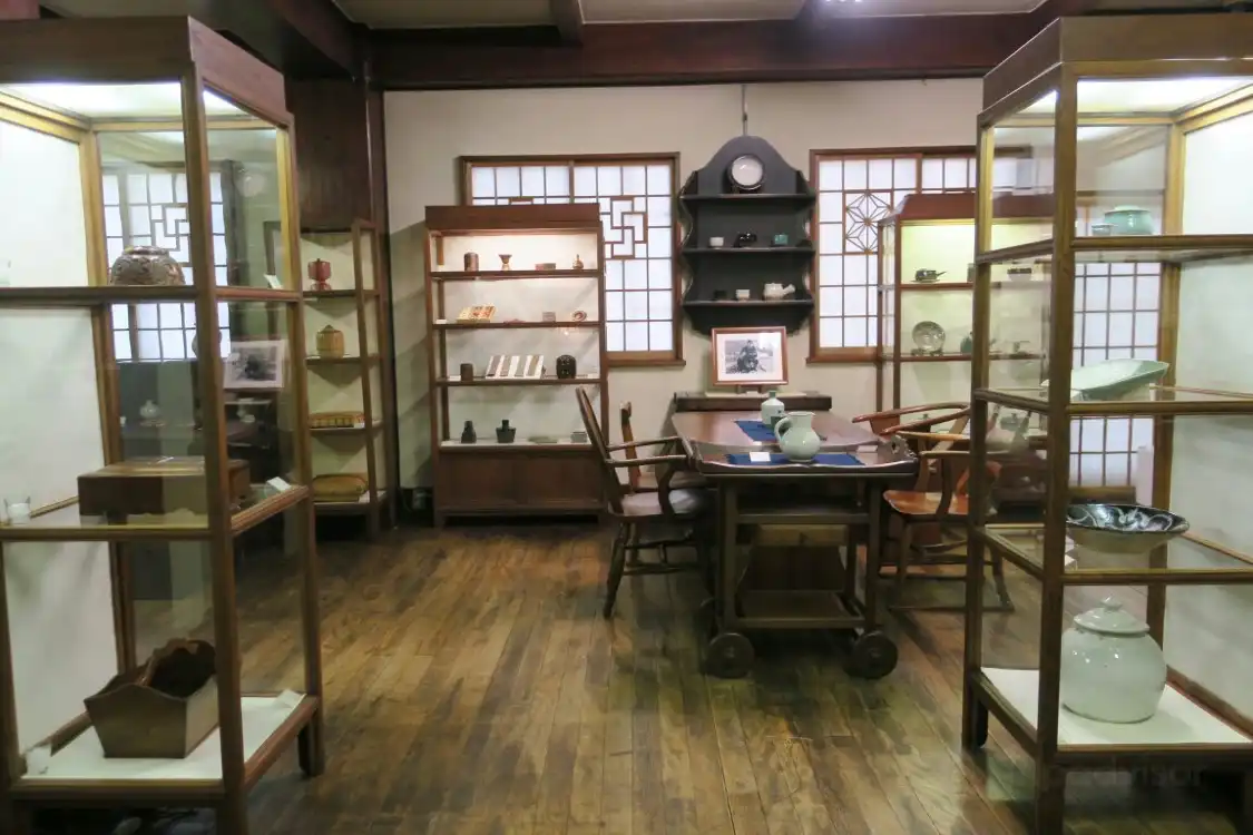 Hotels near Tottori Mingei Museum of Folkcraft