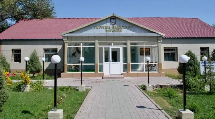 Hotels in Bakanas