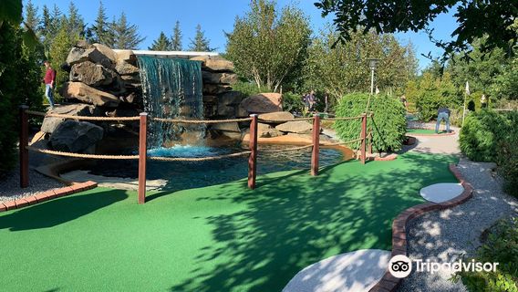 West Coast Minigolf