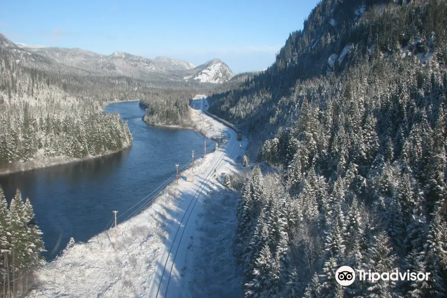 Quebec North Shore and Labrador Railway (QNS&L)