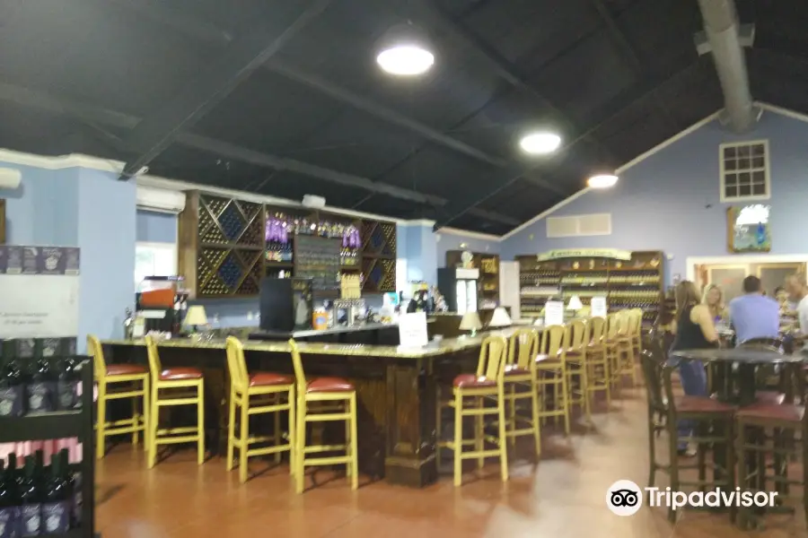 Two Henrys Brewing Company Tasting Room