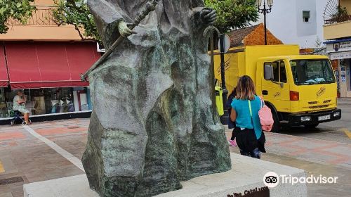 Monument to the Catholic Monarchs