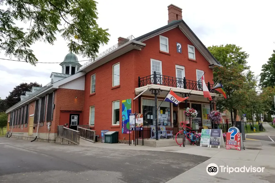 Gananoque 1000 Islands Visitor Centre