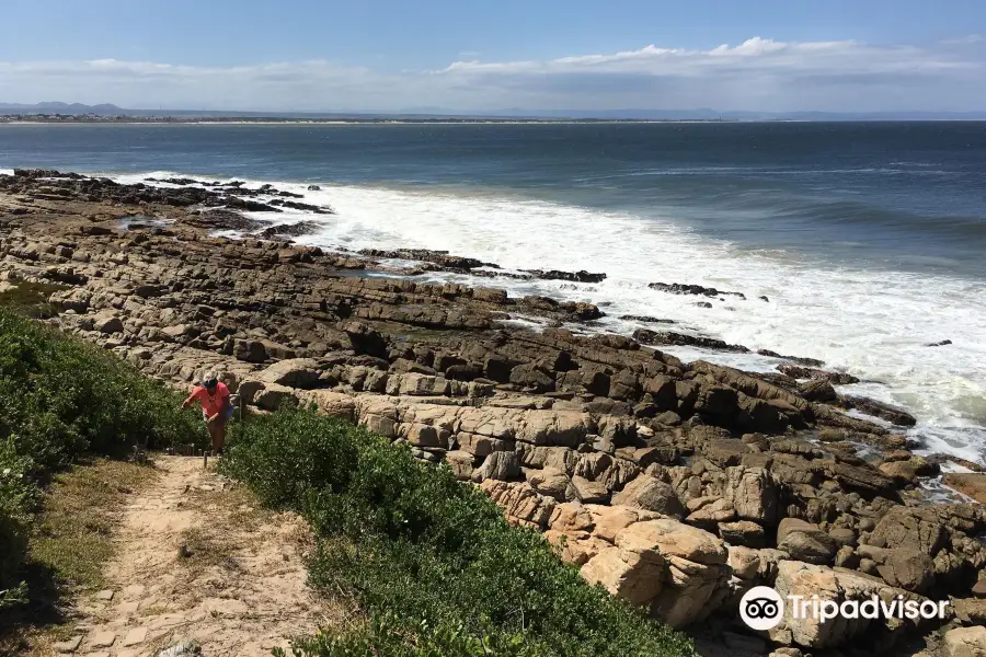 Two Harbours Walk