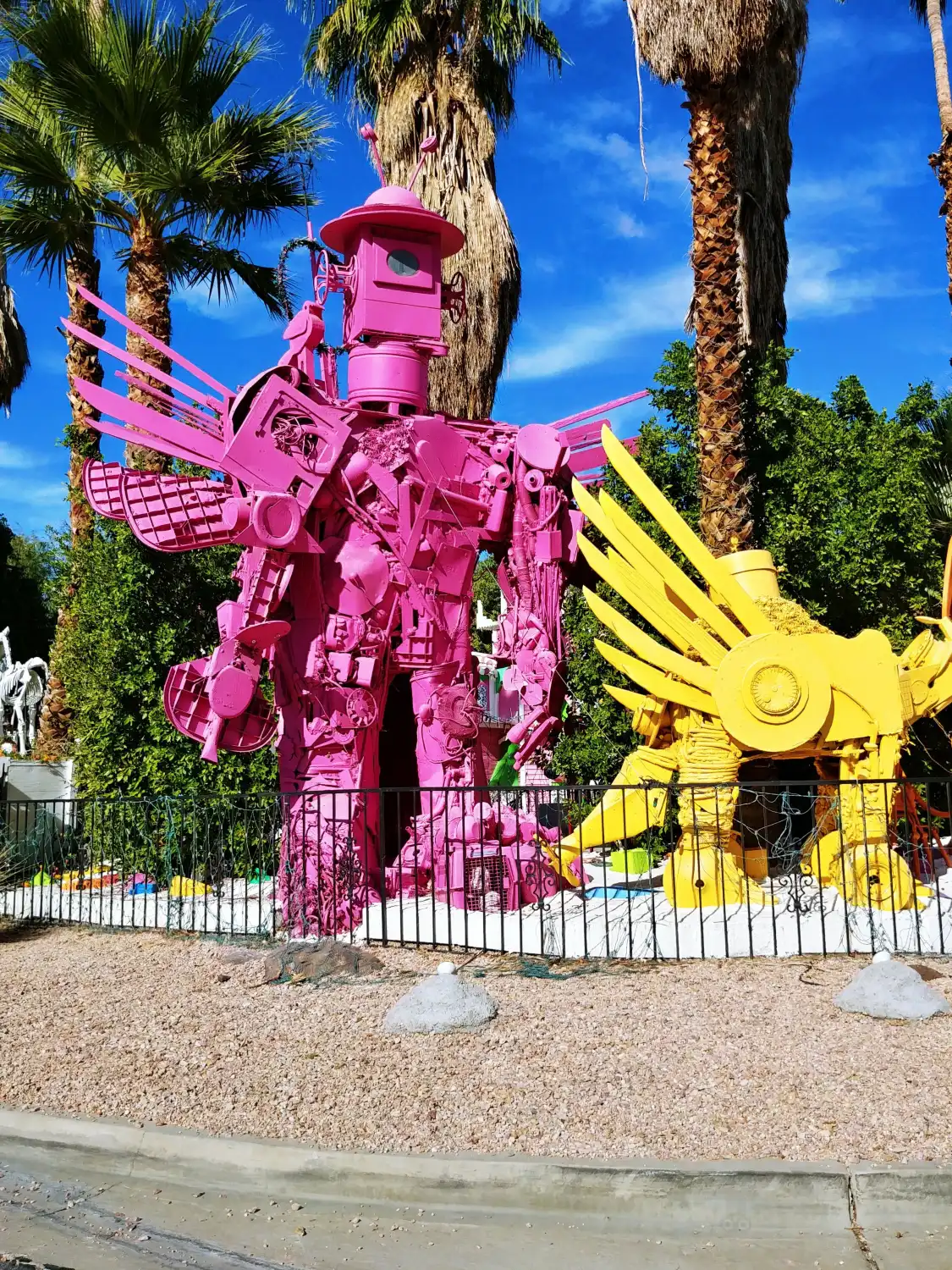 Hotels near Robolights