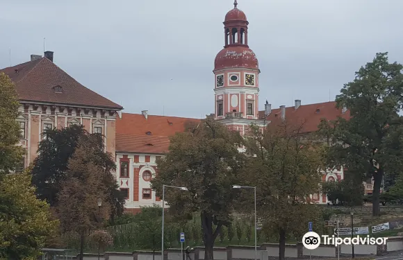 拉貝河畔羅烏德尼採