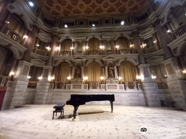 Scientific Bibiena Theater