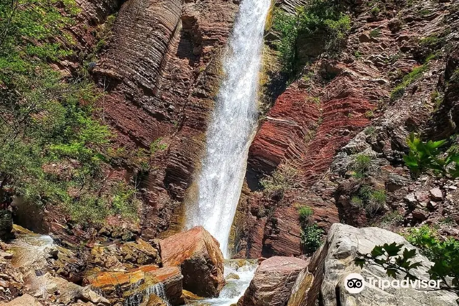 Shengjergji Waterfall