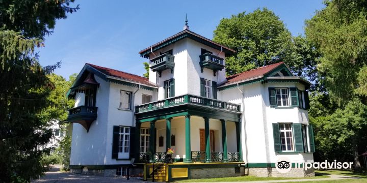 Bellevue House National Historic Site