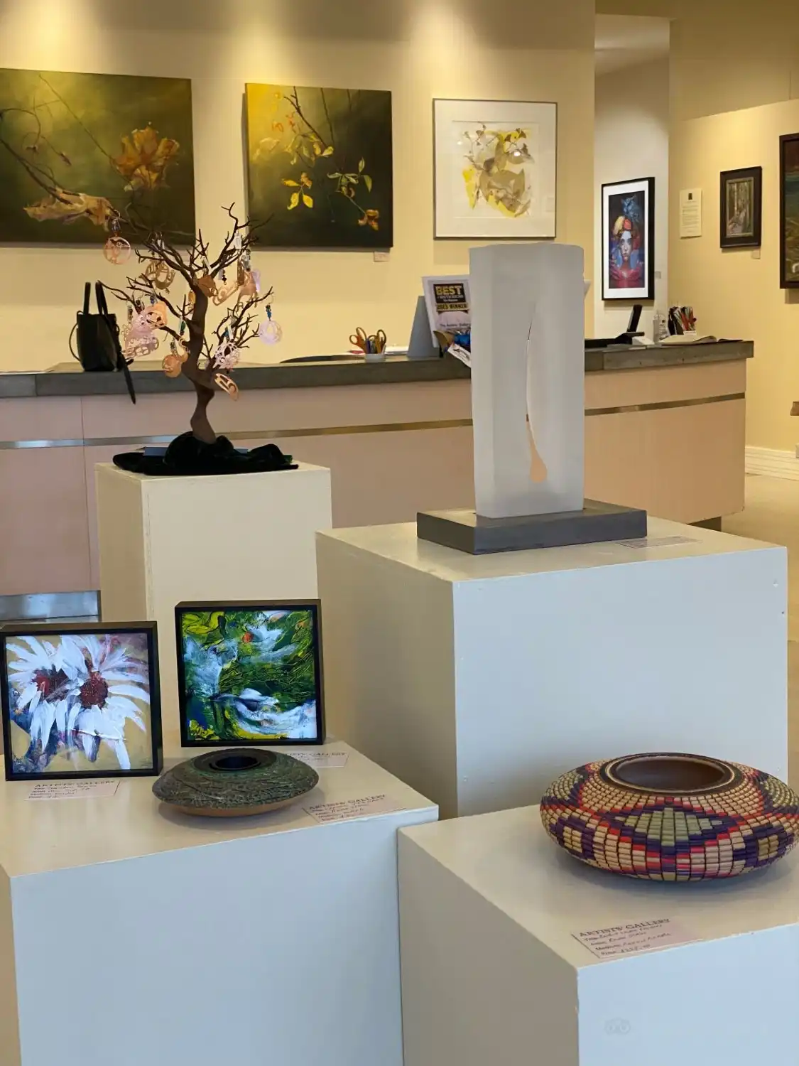 Hotels near The Artists’ Gallery