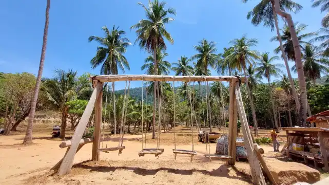 Hotel berhampiran Bamboo Beach