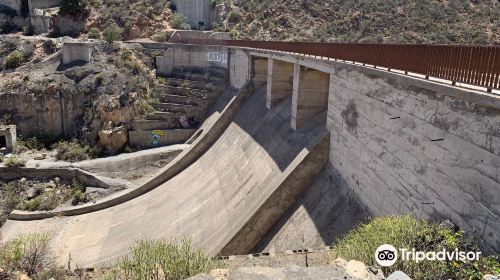 Presa Del Rio Dam