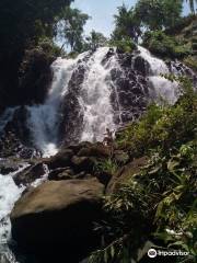 Mimbalut Falls