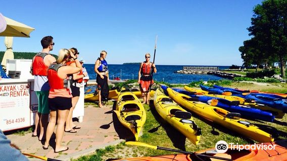 Bay Shore Outfitters - Sister Bay