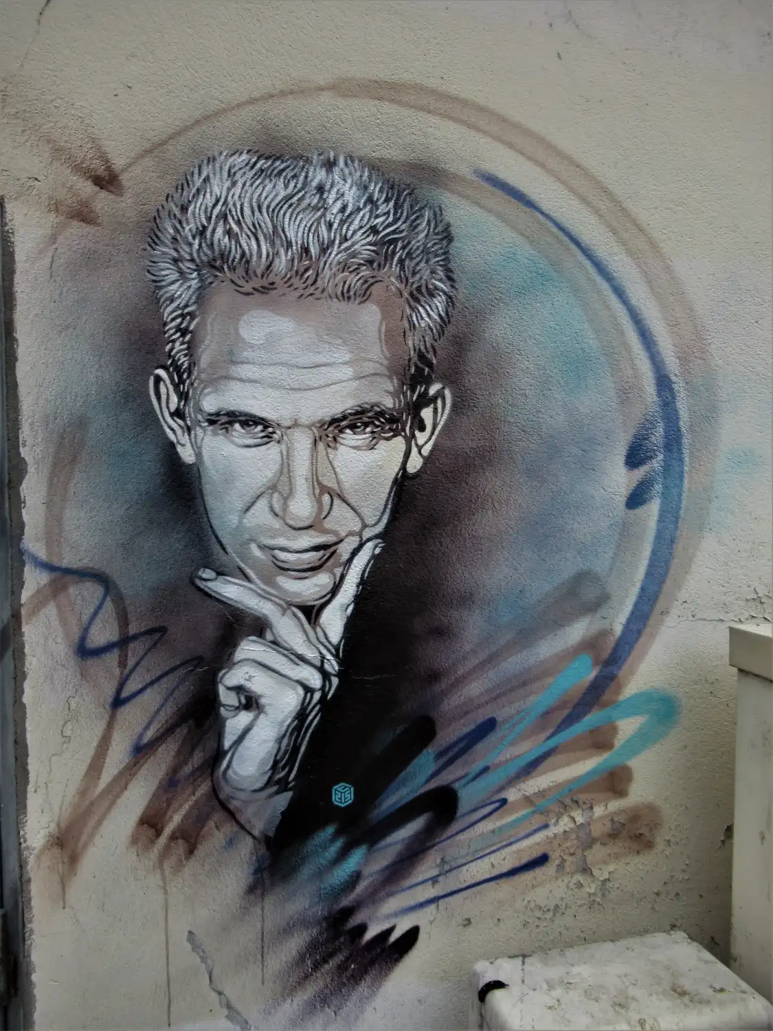 Hotels near Fresque "Jean Paul Gaultier"