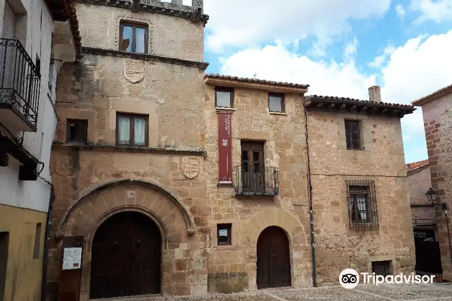 Siguenza's Medieval Train