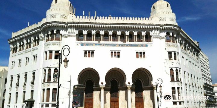 Grand Poste