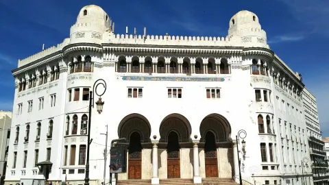 La grande poste of Algiers attraction in Algiers