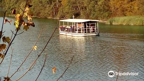 Plitvice Lakes by Boat&Bus from Island Krk