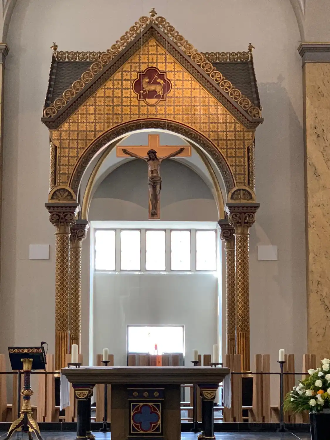 Stadtkirche St. Dionysius附近的飯店