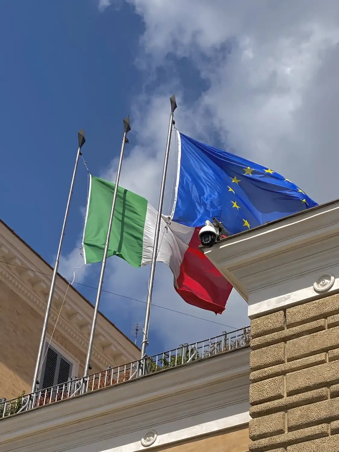 Hotels near Lapide Angelo Targhini e Leonida Montanari
