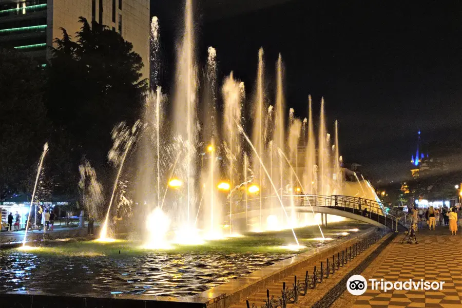 Dancing Fountains