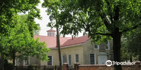 聖瑪麗主教教堂墓地